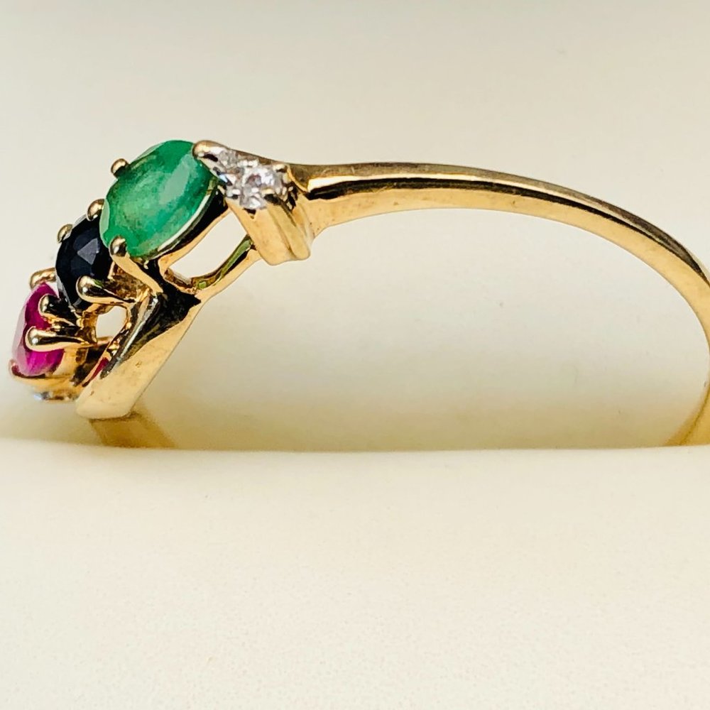Emerald, Ruby & Sapphire Gold Ring - Picture 3 of 16